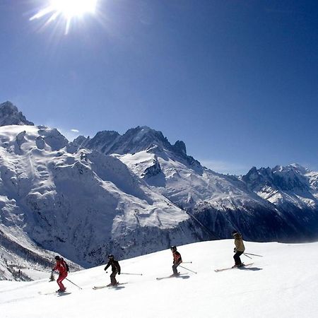 Apartment Au Bon Coin - Luxury Chamonix Hidden Haven, Mont Blanc View, Hot Tub And Garden ภายนอก รูปภาพ