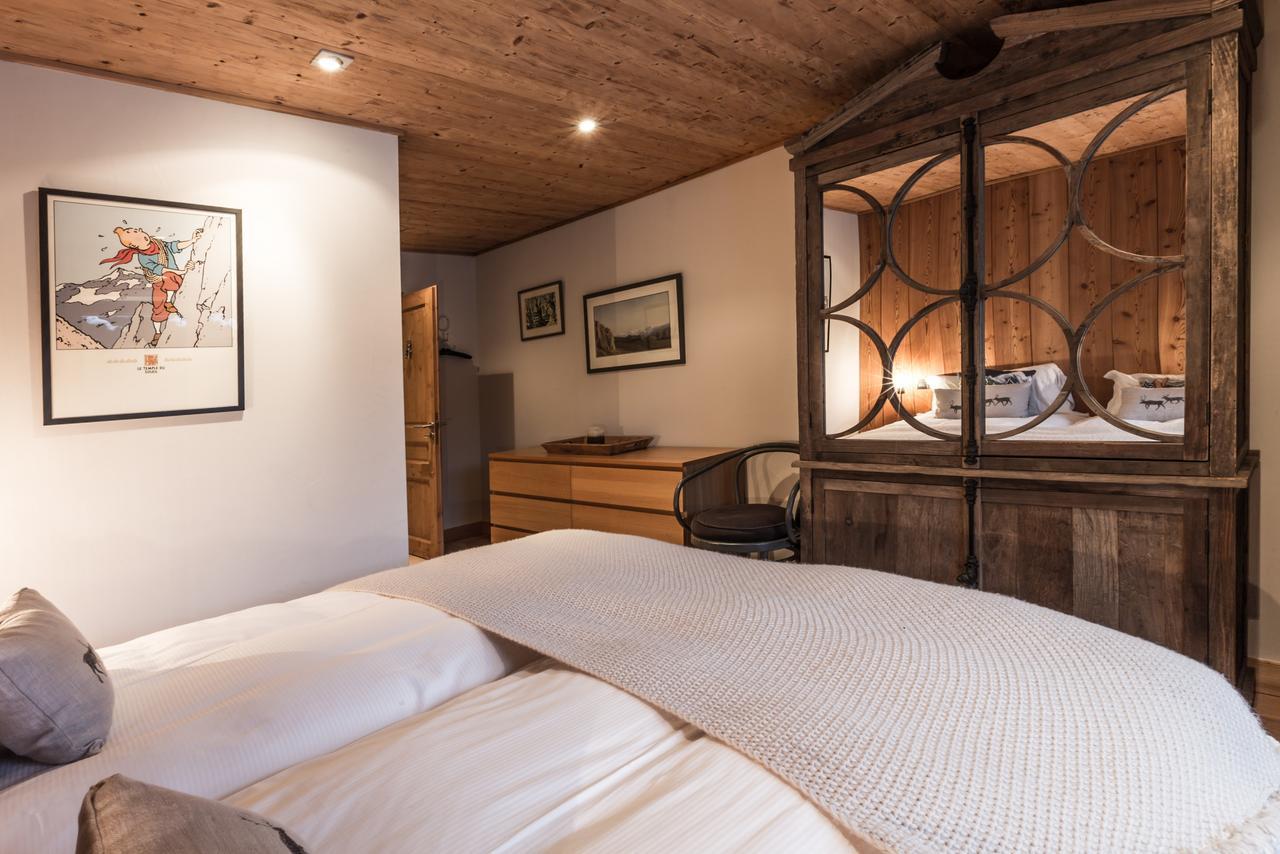 Apartment Au Bon Coin - Luxury Chamonix Hidden Haven, Mont Blanc View, Hot Tub And Garden ภายนอก รูปภาพ