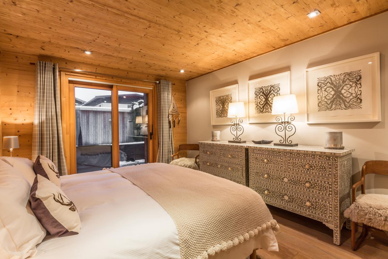 Apartment Au Bon Coin - Luxury Chamonix Hidden Haven, Mont Blanc View, Hot Tub And Garden ภายนอก รูปภาพ